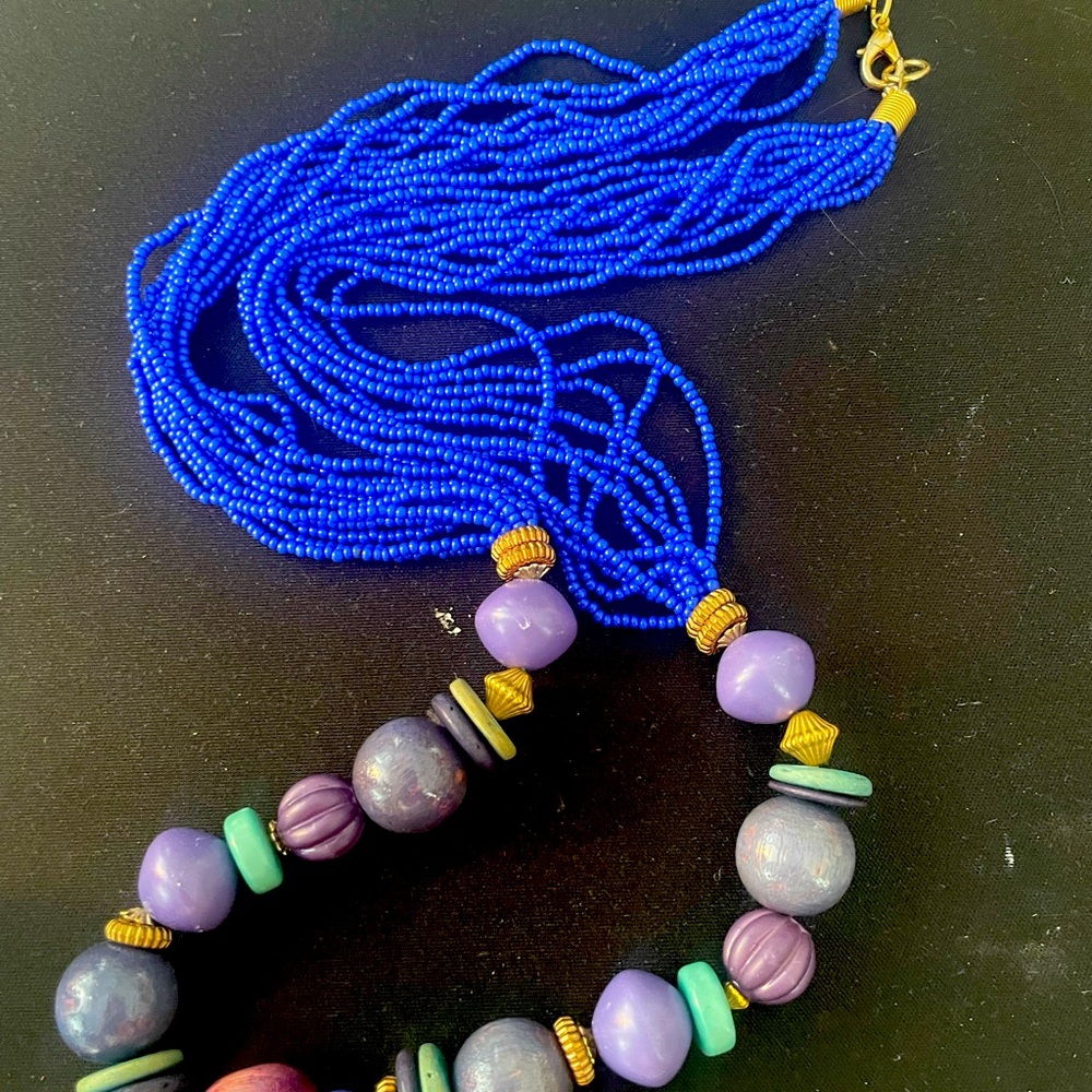 Beaded necklace